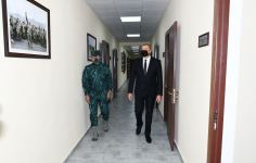 Prezident İlham Əliyev və birinci xanım Mehriban Əliyeva DSX-nin Zəngilandakı hərbi hissəsində yaradılan şəraitlə tanış olublar (FOTO/VİDEO) (YENİLƏNİB)