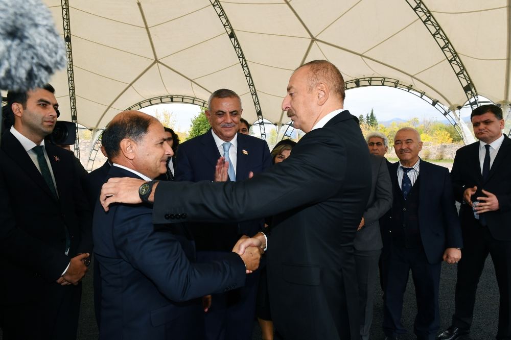 Prezident İlham Əliyev və birinci xanım Mehriban Əliyeva Zəngilan ictimaiyyətinin nümayəndələri ilə görüşüblər (FOTO/VİDEO) (YENİLƏNİB)