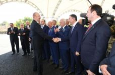 Prezident İlham Əliyev və Birinci xanım Mehriban Əliyeva Qubadlı rayon ictimaiyyətinin nümayəndələri ilə görüşüblər (FOTO/VİDEO) (YENİLƏNİB)