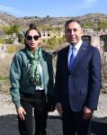 Prezident İlham Əliyev və Birinci xanım Mehriban Əliyeva Qubadlı rayon ictimaiyyətinin nümayəndələri ilə görüşüblər (FOTO/VİDEO) (YENİLƏNİB)