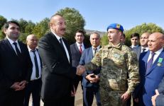 Prezident İlham Əliyev və Birinci xanım Mehriban Əliyeva Qubadlı rayon ictimaiyyətinin nümayəndələri ilə görüşüblər (FOTO/VİDEO) (YENİLƏNİB)