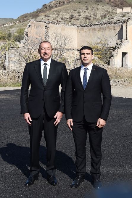 Prezident İlham Əliyev və Birinci xanım Mehriban Əliyeva Qubadlı rayon ictimaiyyətinin nümayəndələri ilə görüşüblər (FOTO/VİDEO) (YENİLƏNİB)