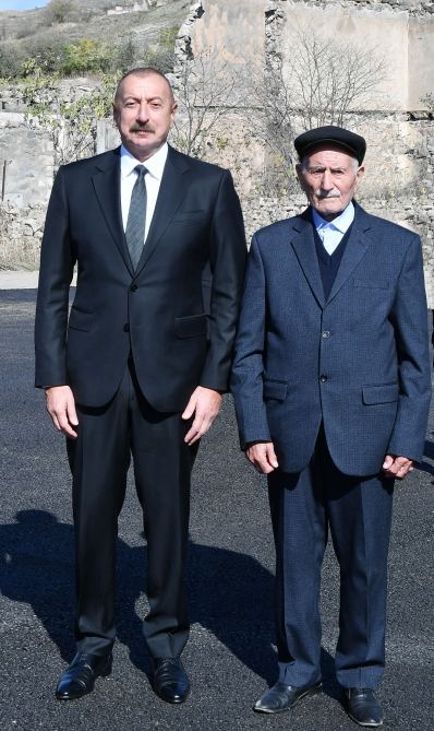 Prezident İlham Əliyev və Birinci xanım Mehriban Əliyeva Qubadlı rayon ictimaiyyətinin nümayəndələri ilə görüşüblər (FOTO/VİDEO) (YENİLƏNİB)