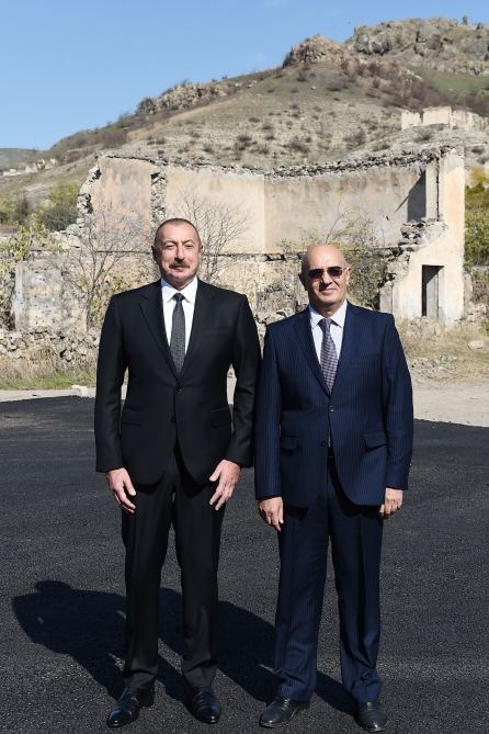 Prezident İlham Əliyev və Birinci xanım Mehriban Əliyeva Qubadlı rayon ictimaiyyətinin nümayəndələri ilə görüşüblər (FOTO/VİDEO) (YENİLƏNİB)