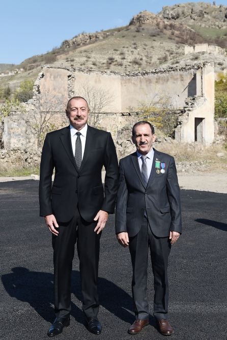 Prezident İlham Əliyev və Birinci xanım Mehriban Əliyeva Qubadlı rayon ictimaiyyətinin nümayəndələri ilə görüşüblər (FOTO/VİDEO) (YENİLƏNİB)