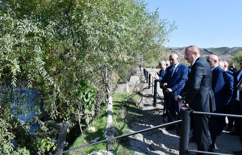 Prezident İlham Əliyev və Birinci xanım Mehriban Əliyeva Qubadlı rayon ictimaiyyətinin nümayəndələri ilə görüşüblər (FOTO/VİDEO) (YENİLƏNİB)