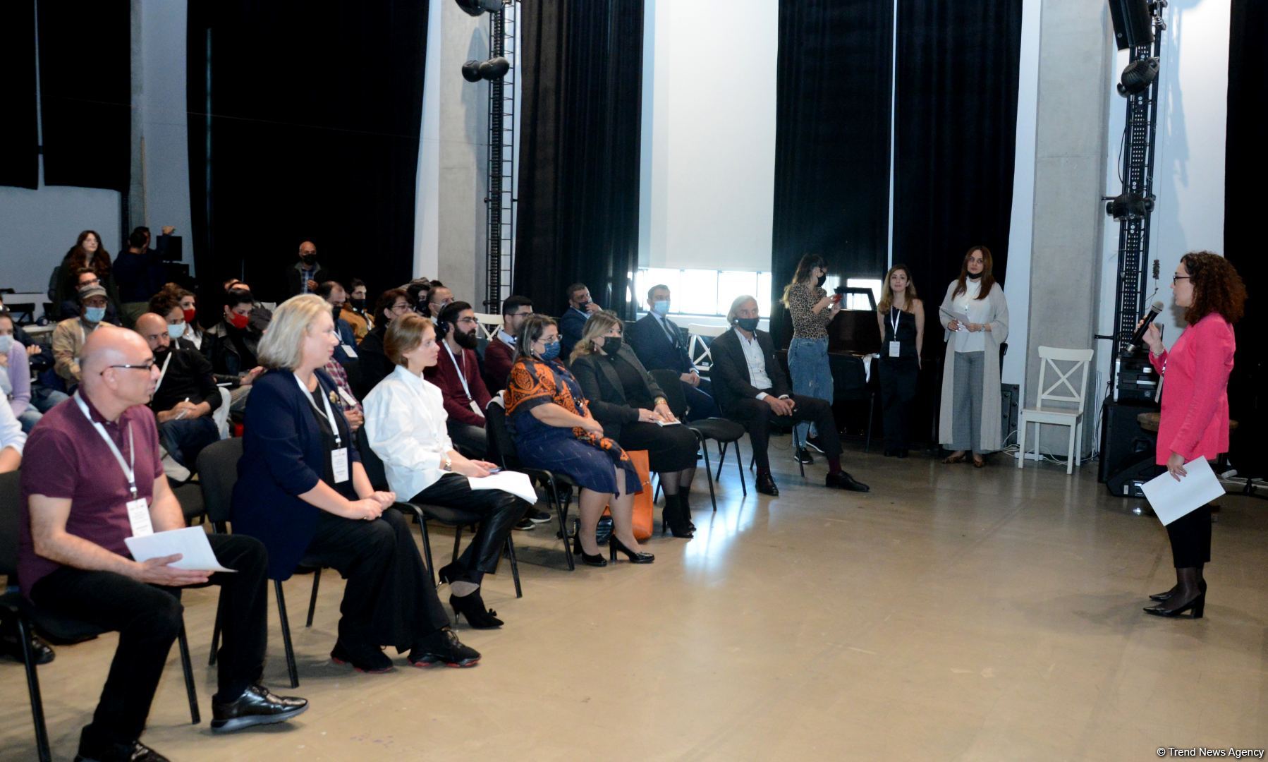 Rusiya Dövlət Teatr Sənəti İnstitutu YARAT-da prodüser laboratoriyası açıb (FOTO)