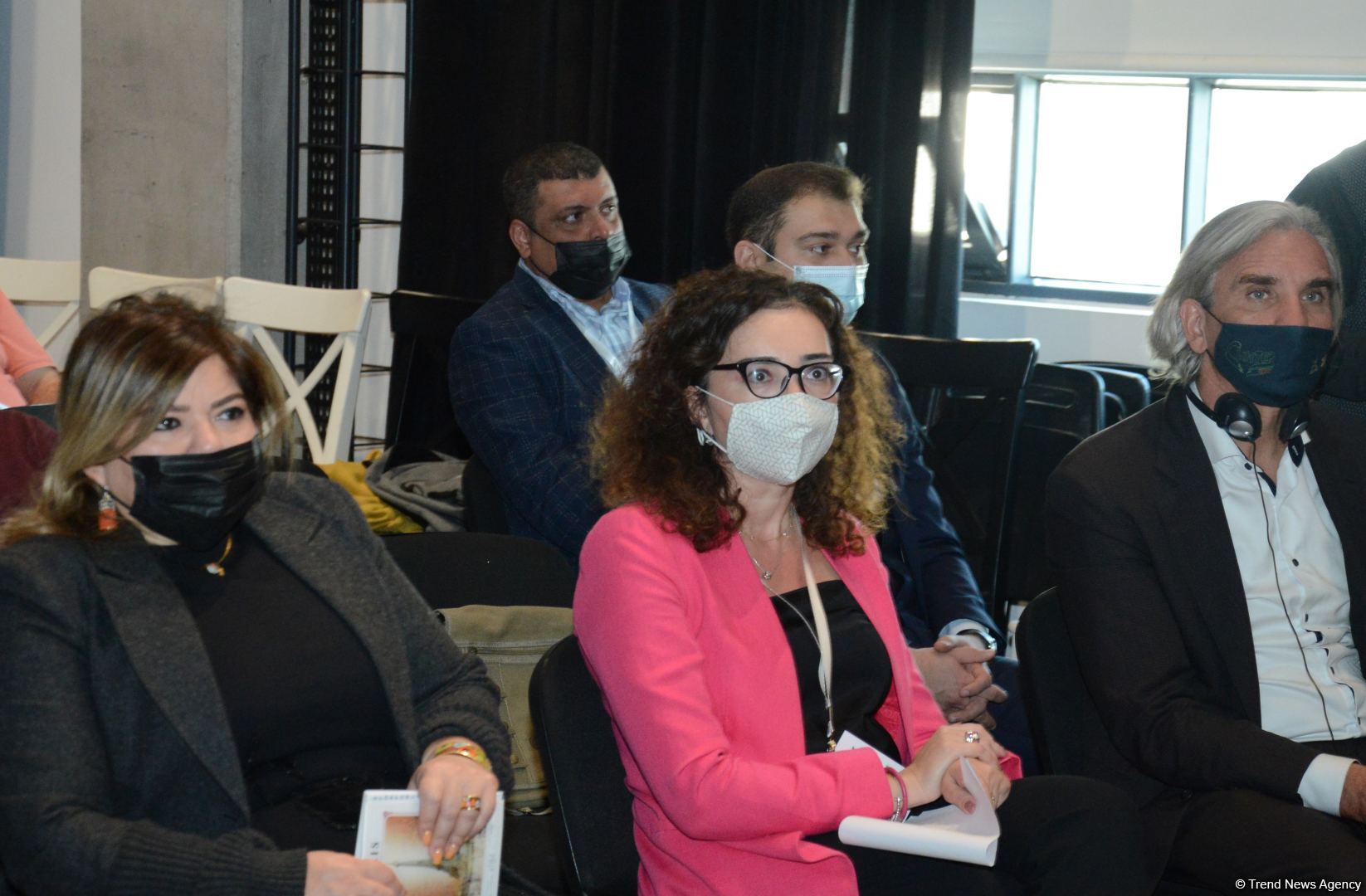 Rusiya Dövlət Teatr Sənəti İnstitutu YARAT-da prodüser laboratoriyası açıb (FOTO)