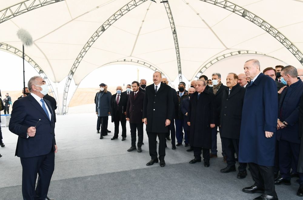 Ərdoğan Zəngəzur dəhlizinin təməlqoyma mərasimində: Ermənistan sərhədinə qədər gedirsiniz, elədirmi? Daha irəli gedəcəksiniz