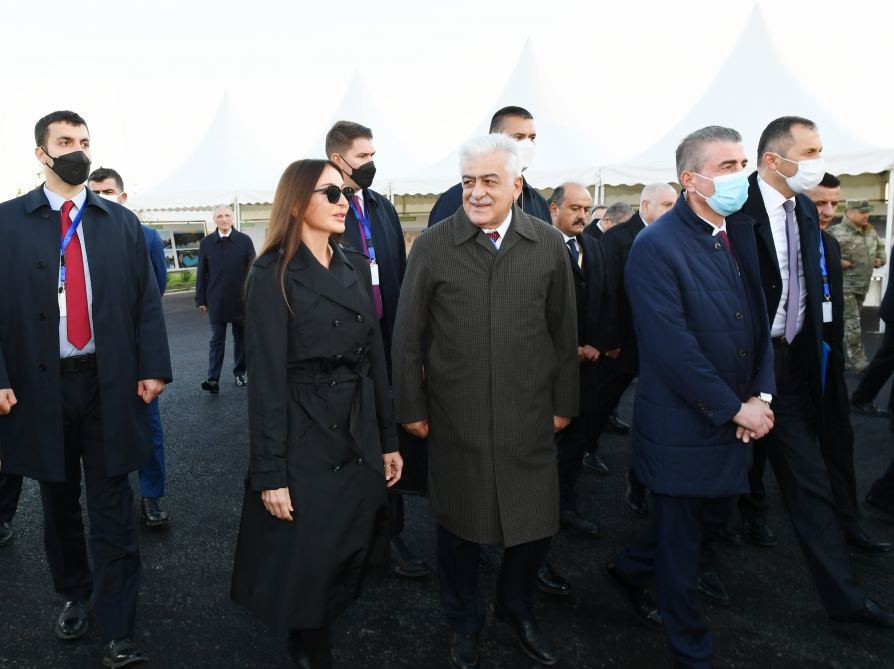 Azərbaycan və Türkiyə prezidentləri Zəngilanda “Ağıllı kənd” layihəsi çərçivəsində görülən işlərlə tanış olublar (FOTO/VİDEO) (YENİLƏNİB)