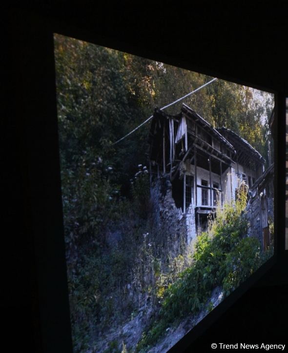 YARAT "Günəş şəhəri"ni təqdim edib - Azərbaycanlı rəssamlar ümid konsepsiyasını araşdırır (FOTO)