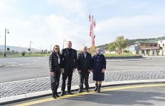 Prezident İlham Əliyev və birinci xanım Mehriban Əliyeva Şamaxı şəhərində Gənclər Parkında görülmüş işlərlə tanış olublar (FOTO/VİDEO)