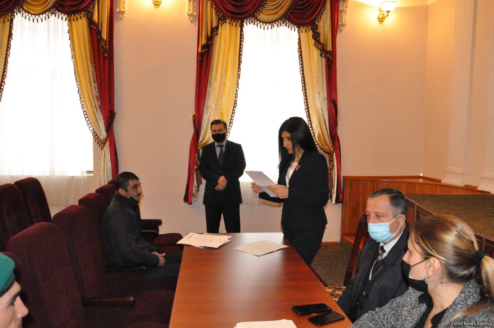 Deputat Sevil Mikayılova Xaçmazda şəhid ailələri və qazilərlə görüşüb (FOTO)