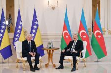 Prezident İlham Əliyev Bosniya və Herseqovinanın Rəyasət Heyətinin üzvü Şefik Caferoviçlə görüşüb (FOTO/VİDEO)