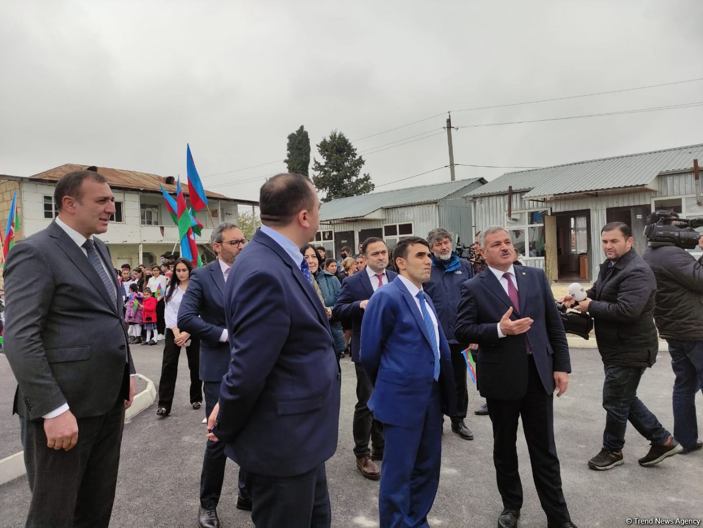 Tərtərdə Ermənistanın atəşi nəticəsində dağılan məktəbin modul tipli yeni binasının açılışı olub (FOTO)