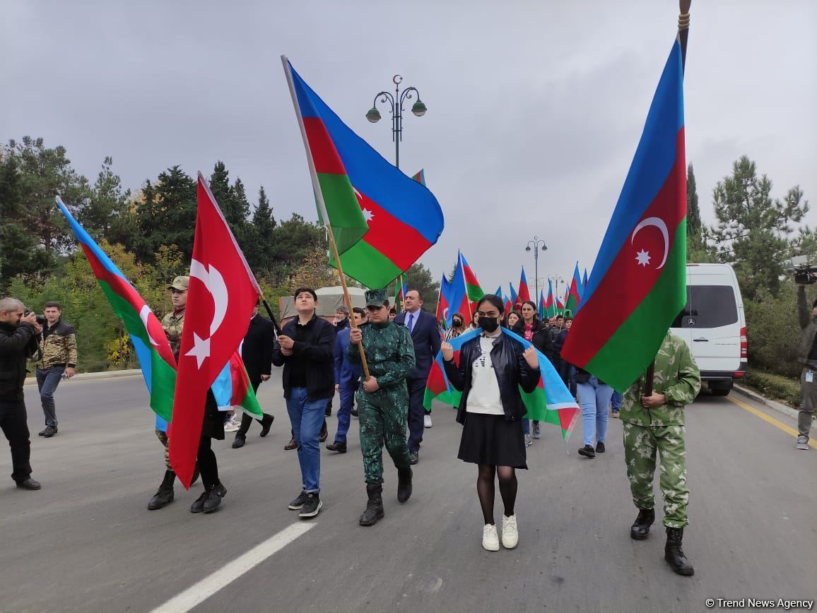 Tərtərdə Bayraq və Zəfər günləri ilə əlaqədar yürüş keçirilib (FOTO)