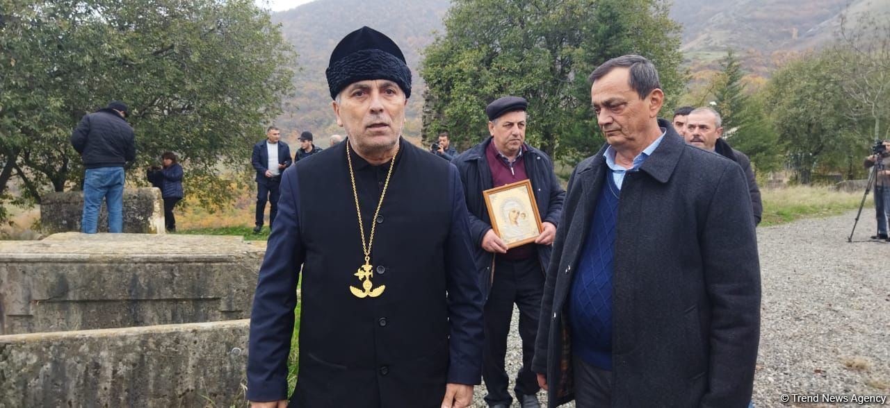 Alban-Udi xristian dini icması Xocavəndin Çinarlı kəndinə səfər edib (FOTO)