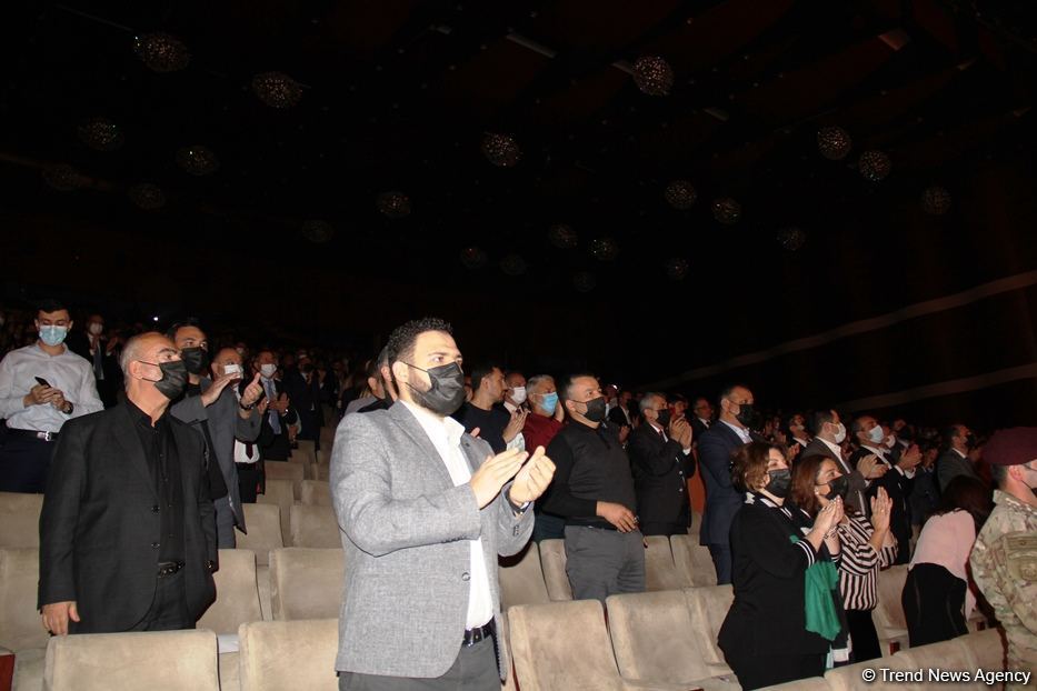 Heydər Əliyev Sarayında “Şuşa, sən azadsan!” sənədli filminin təqdimatı olub (FOTO)