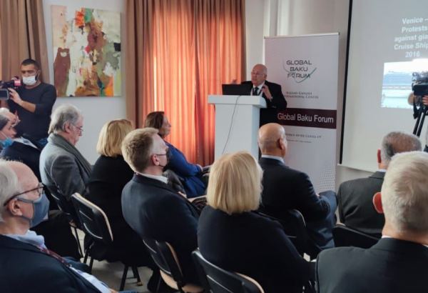 Şuşada VIII Qlobal Forum çərçivəsində sonuncu panel keçirilib (FOTO)