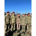 Birinci vitse-prezident Mehriban Əliyeva  Cıdır düzündə Azərbaycan Silahlı Qüvvələrinin əsgər və zabitləri ilə fotolar paylaşıb (FOTO)