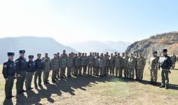Azərbaycan Prezidenti, Silahlı Qüvvələrin Ali Baş Komandanı İlham Əliyev Şuşada hərbçilər qarşısında çıxış edib (FOTO/VİDEO) (YENİLƏNİB-2)