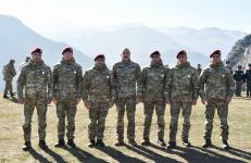 Azərbaycan Prezidenti, Silahlı Qüvvələrin Ali Baş Komandanı İlham Əliyev Şuşada hərbçilər qarşısında çıxış edib (FOTO/VİDEO) (YENİLƏNİB-2)