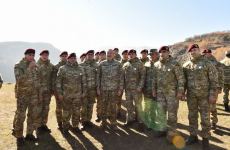 Azərbaycan Prezidenti, Silahlı Qüvvələrin Ali Baş Komandanı İlham Əliyev Şuşada hərbçilər qarşısında çıxış edib (FOTO/VİDEO) (YENİLƏNİB-2)