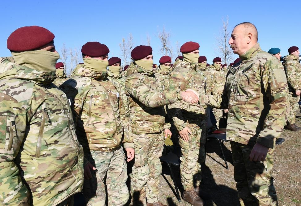 Azərbaycan Prezidenti, Silahlı Qüvvələrin Ali Baş Komandanı İlham Əliyev Şuşada hərbçilər qarşısında çıxış edib (FOTO/VİDEO) (YENİLƏNİB-2)