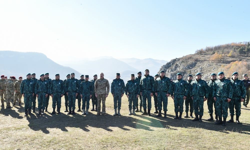 Azərbaycan Prezidenti, Silahlı Qüvvələrin Ali Baş Komandanı İlham Əliyev Şuşada hərbçilər qarşısında çıxış edib (FOTO/VİDEO) (YENİLƏNİB-2)