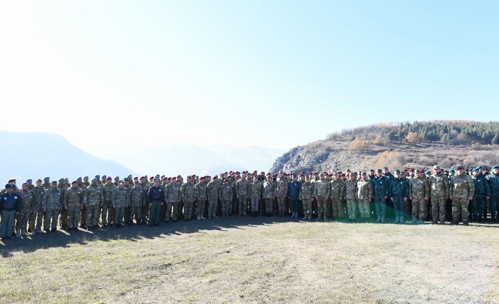 Azərbaycan Prezidenti, Silahlı Qüvvələrin Ali Baş Komandanı İlham Əliyev Şuşada hərbçilər qarşısında çıxış edib (FOTO/VİDEO) (YENİLƏNİB-2)