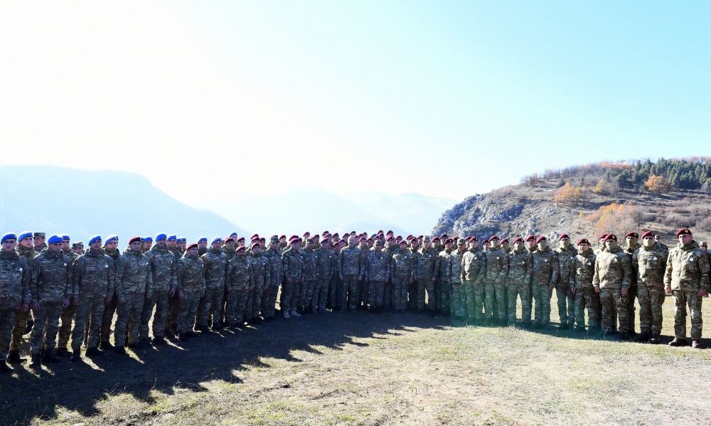 Azərbaycan Prezidenti, Silahlı Qüvvələrin Ali Baş Komandanı İlham Əliyev Şuşada hərbçilər qarşısında çıxış edib (FOTO/VİDEO) (YENİLƏNİB-2)