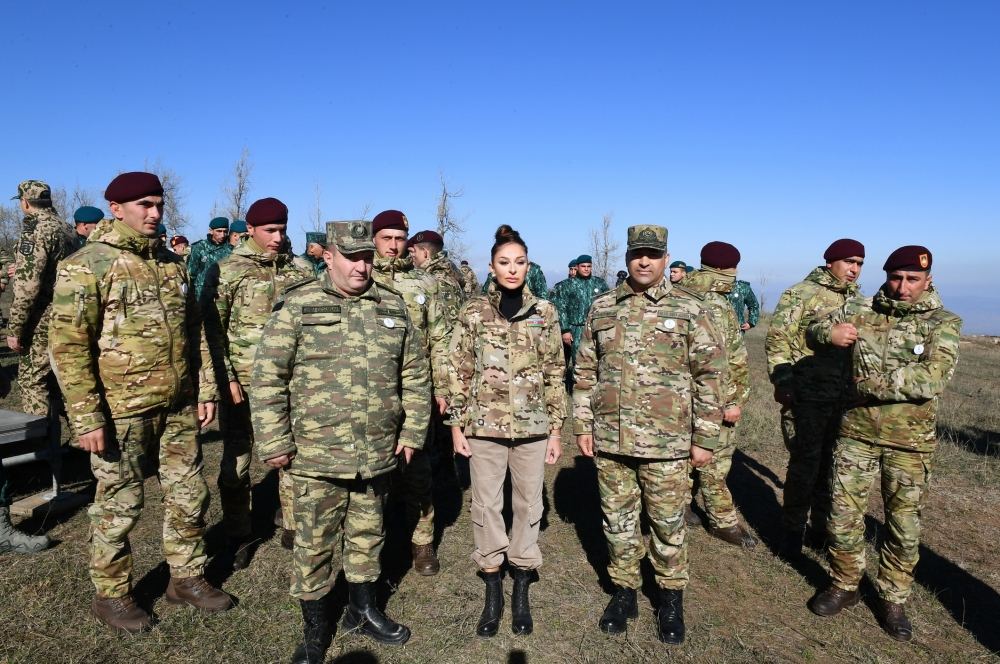 Azərbaycan Prezidenti, Silahlı Qüvvələrin Ali Baş Komandanı İlham Əliyev Şuşada hərbçilər qarşısında çıxış edib (FOTO/VİDEO) (YENİLƏNİB-2)