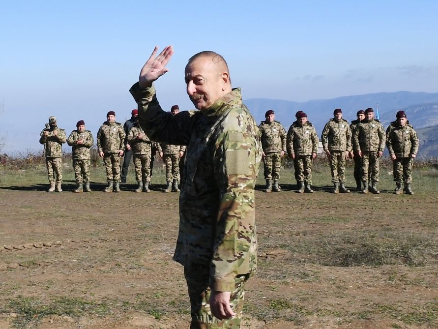 Azərbaycan Prezidenti, Silahlı Qüvvələrin Ali Baş Komandanı İlham Əliyev Şuşada hərbçilər qarşısında çıxış edib (FOTO/VİDEO) (YENİLƏNİB-2)