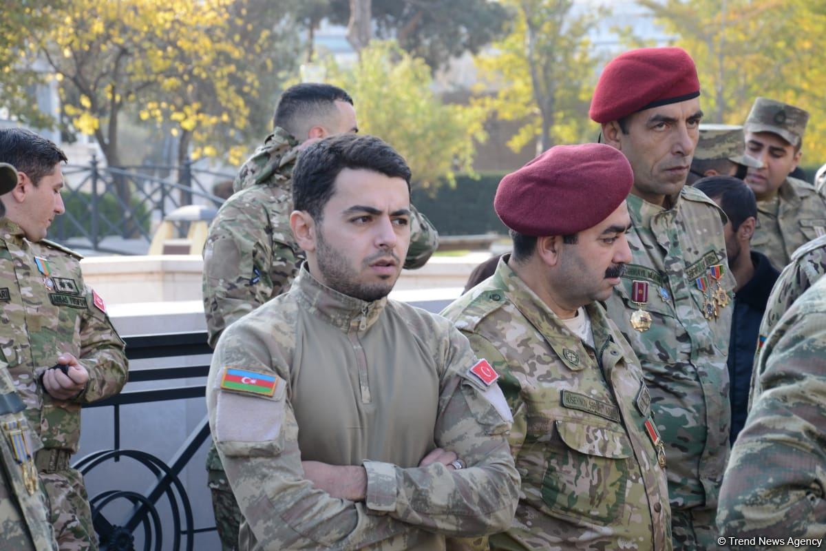 Bakıda Zəfər yürüşü və flaşmobu keçirilib (FOTO/VİDEO) (ƏLAVƏ OLUNUB)