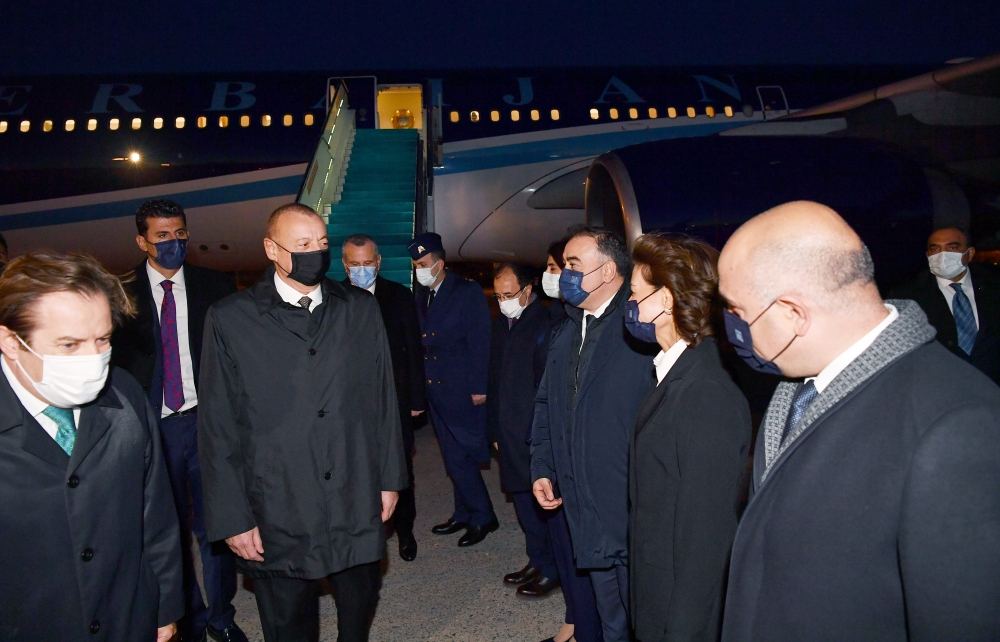 Prezident İlham Əliyev Türkiyə Respublikasına səfərə gəlib (FOTO/VİDEO)