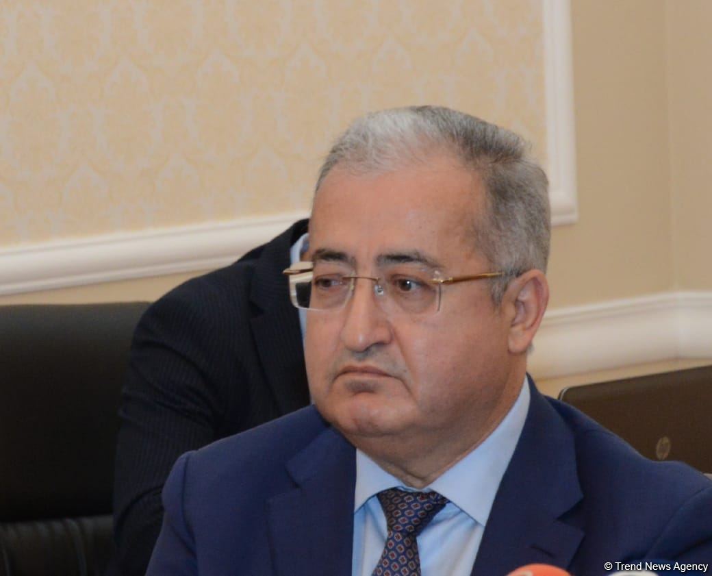 Amnistiya aktına düşən məhkumlar arasında 70 qadın var