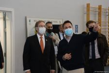 ABŞ səfiri Bakıda Milli Gimnastika Arenasında olub (FOTO)