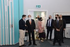 ABŞ səfiri Bakıda Milli Gimnastika Arenasında olub (FOTO)