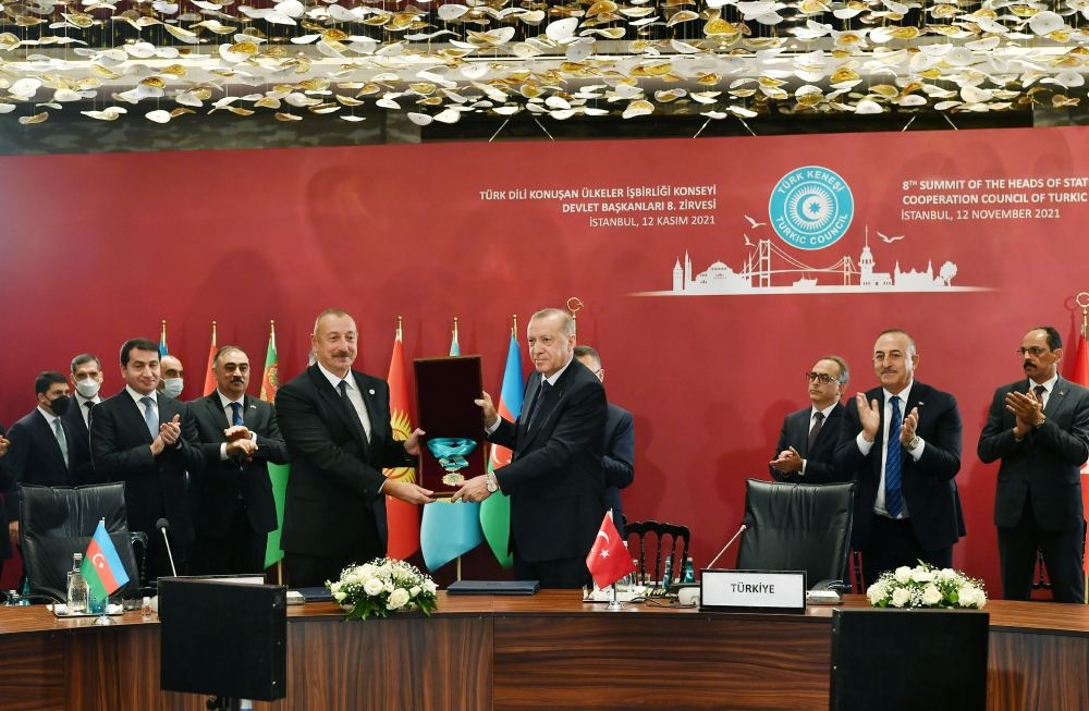 Prezident İlham Əliyevə Türk Dünyasının Ali Ordeni təqdim edildi (FOTO/VİDEO)