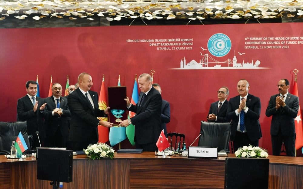 Prezident İlham Əliyevə Türk Dünyasının Ali Ordeni təqdim edildi (FOTO/VİDEO)