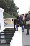 İBF və MÜSİAD rəsmiləri Şəhidlər Xiyabanını ziyarət edib (FOTO)