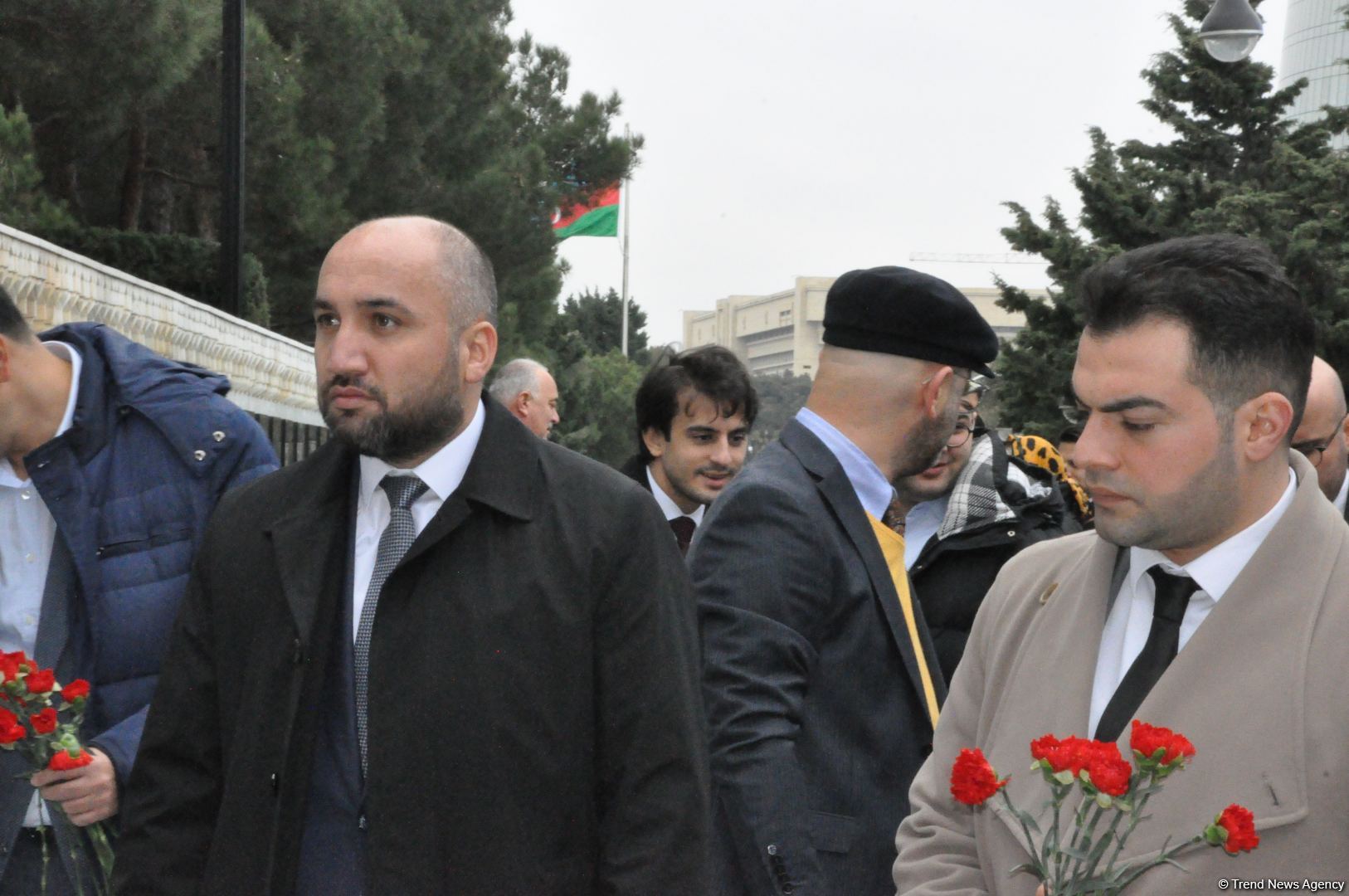 İBF və MÜSİAD rəsmiləri Şəhidlər Xiyabanını ziyarət edib (FOTO)