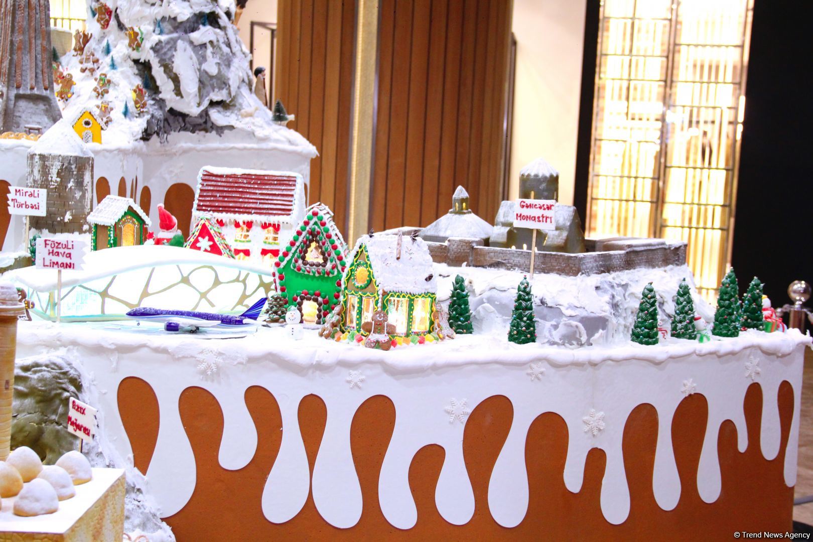 Karabakh – Winter Wonderland: “NARGIS” nəşriyyat evinin yeni sərgisinin açılışı olub (FOTO)