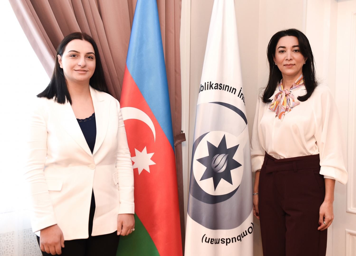 Ombudsman Səbinə Əliyeva “Yüksəliş” müsabiqəsinin qalibi ilə görüşüb (FOTO)