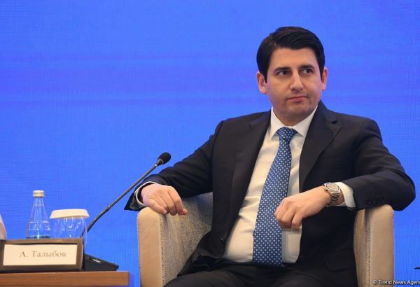 ROSEKSİMBANK Azərbaycanda İKT və nəqliyyat layihələrini maliyyələşdirməyə hazırdır