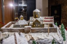 “Port Baku Mall”da Vətən müharibəsindəki qələbəyə həsr edilən “Karabakh – Winter Wonderland” adlı nəfis instalyasiya sərgisi keçirilir (FOTO/VİDEO)