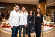 “Port Baku Mall”da Vətən müharibəsindəki qələbəyə həsr edilən “Karabakh – Winter Wonderland” adlı nəfis instalyasiya sərgisi keçirilir (FOTO/VİDEO)