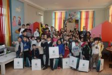 Azərbaycan Gimnastika Federasiyası Bakıda dünya çempionatının ulduz səfirlərinin iştirakı ilə xeyriyyə aksiyası keçirib (FOTO)