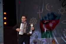“Beynəlxalq Tolerantlıq Günü” münasibətilə “Tolerantlığın Zəfəri” adlı konsert proqramı təşkil edilib (FOTO/VİDEO)