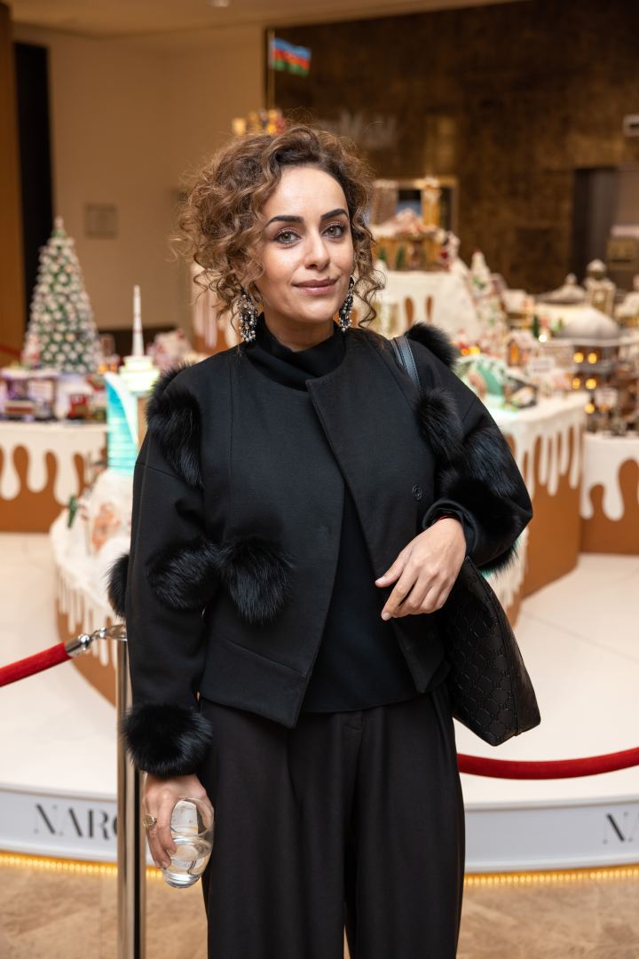 “Port Baku Mall”da Vətən müharibəsindəki qələbəyə həsr edilən “Karabakh – Winter Wonderland” adlı nəfis instalyasiya sərgisi keçirilir (FOTO/VİDEO)